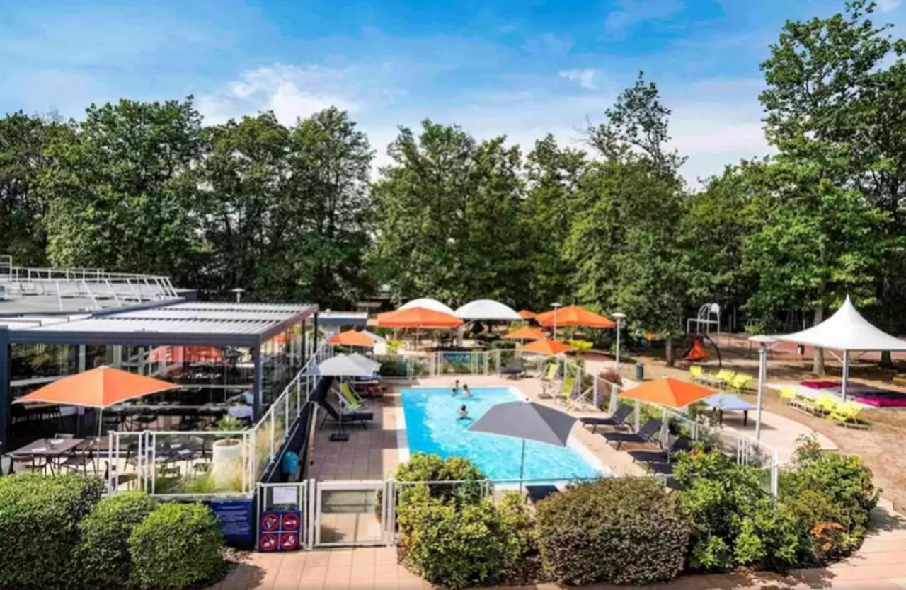 Demeures De Campagne Chemins De Sologne A Orleans Hotel Exterior photo
